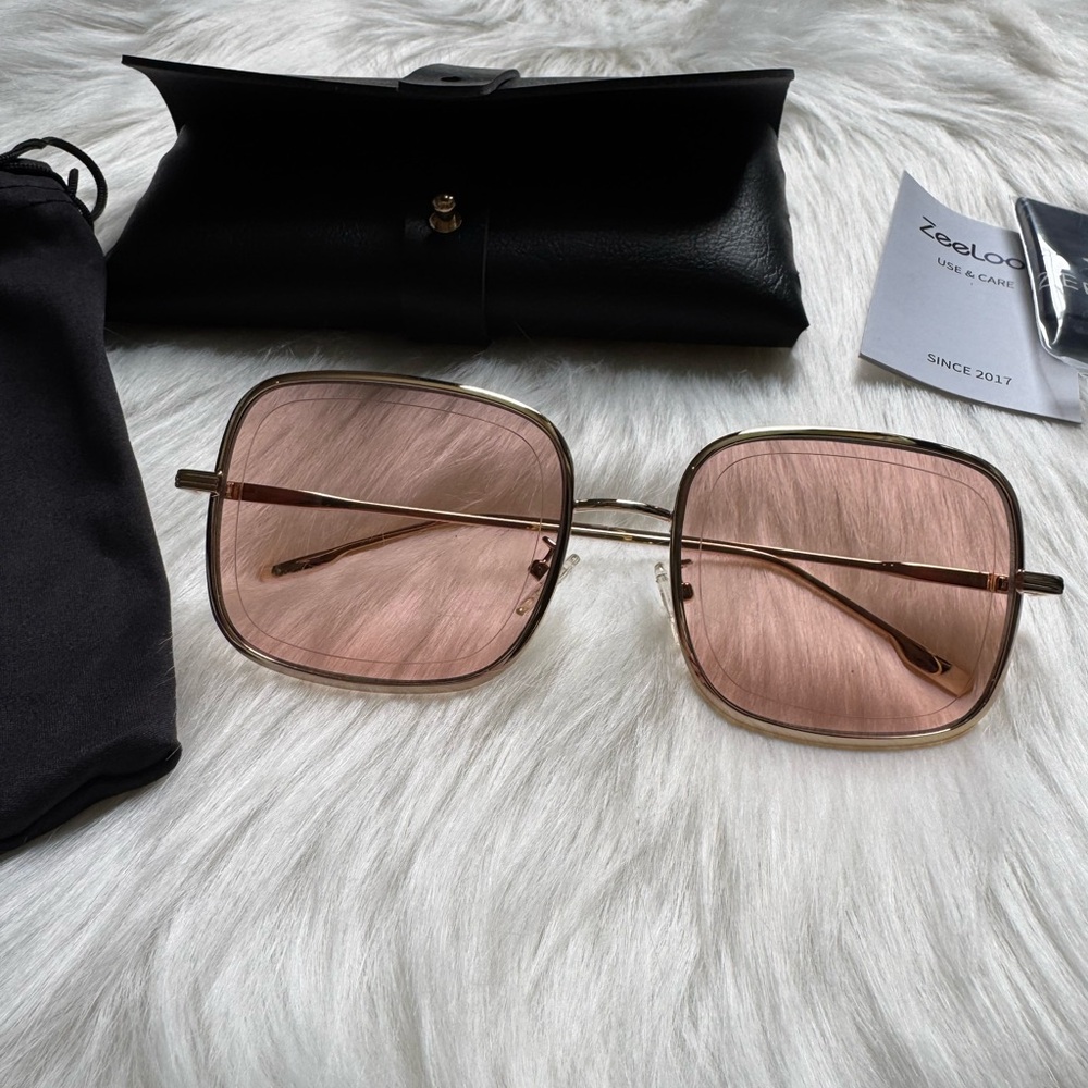 Sunglasses - Picture 3 of 3
